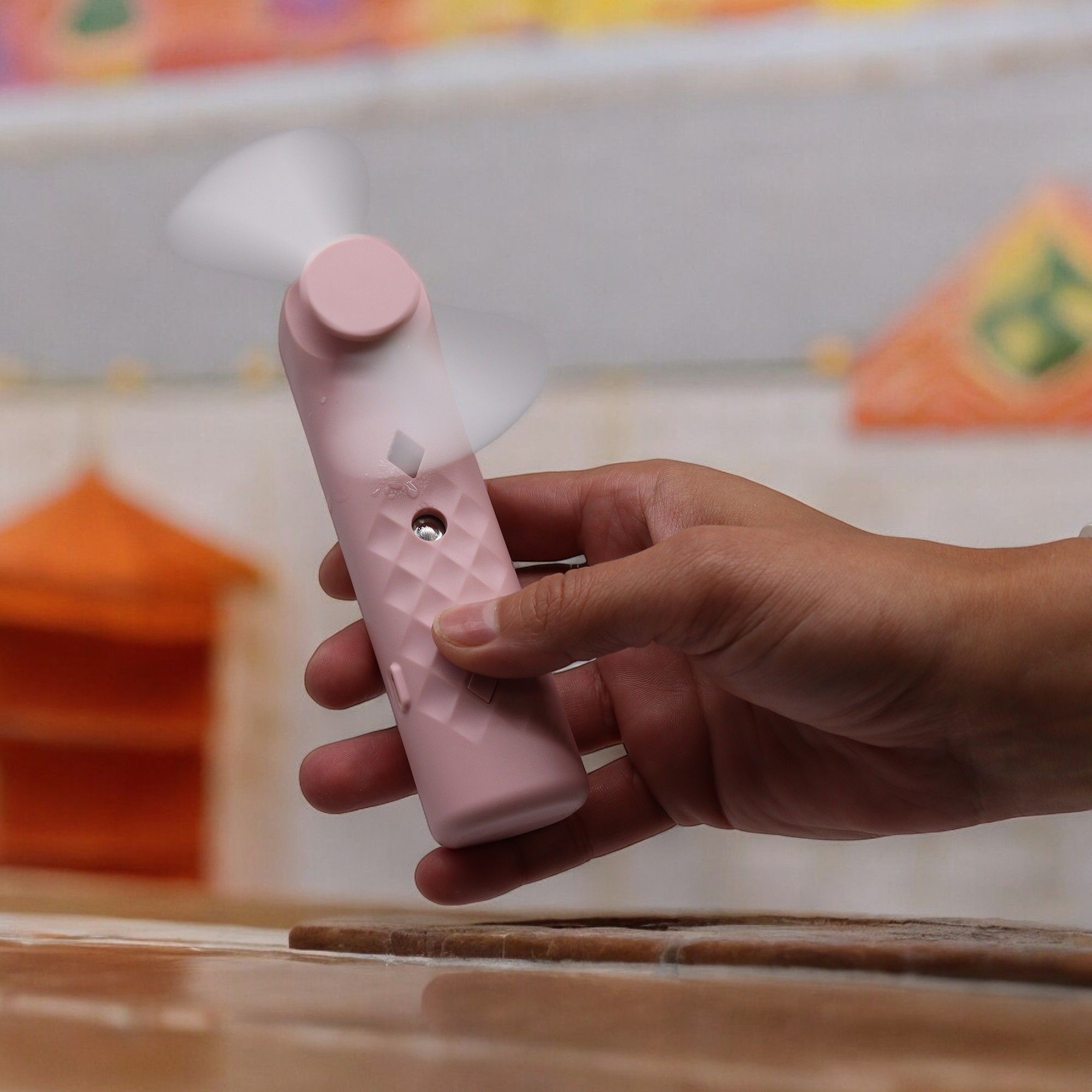 Pink Nano Mist Face Fan &  Spray - încărcare USB